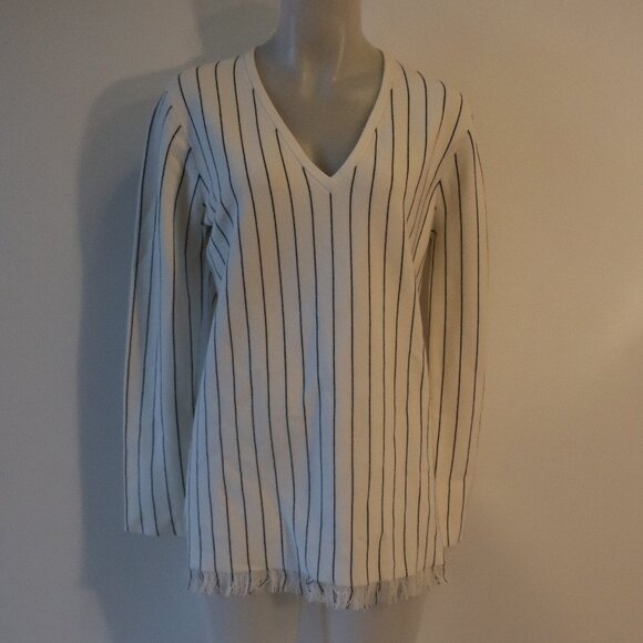 Womens Theory Hayden White Black Striped V-Neck Fringed Knit Pullover Sweater M* - Picture 3 of 12